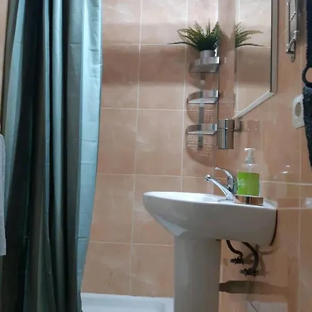 Apartamento En Barrio San Basilio * Córdoba